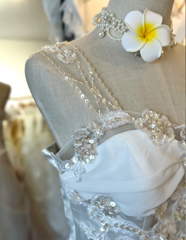 Elegant Camellia White Strap Sequined Floor-Length Wedding Dress P2930