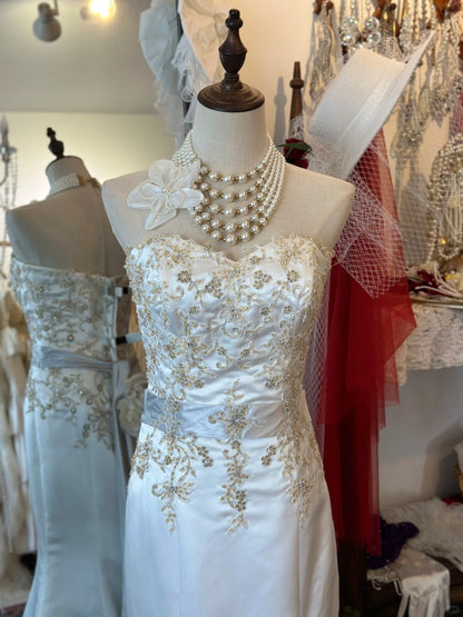 Vintage Thick Satin Embroidered Mermaid Sweetheart Neckline Wedding Dress P2947