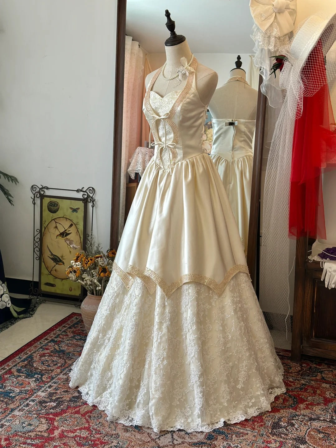 Special pink halter neck vintage satin and lace floor-length wedding dress P2948