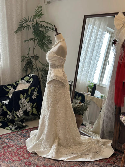 Vintage Heavy Beaded Large Lace Tube Top Wedding Dress with Train P2952