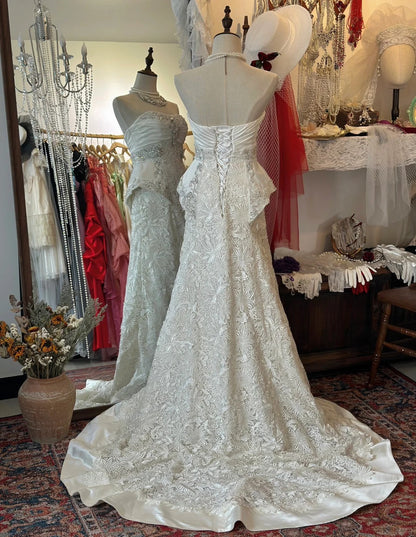 Vintage Heavy Beaded Large Lace Tube Top Wedding Dress with Train P2952