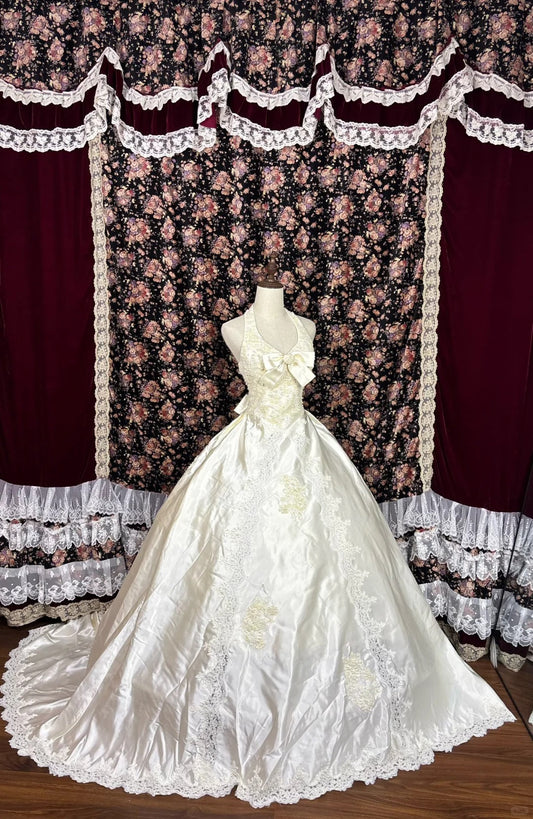Vintage Ivory Halter Neck Satin Hollow Lace Wedding Dress P2959