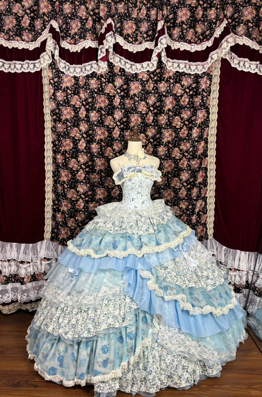 Princess sweet light blue cake skirt print layered trailing wedding dress P2961