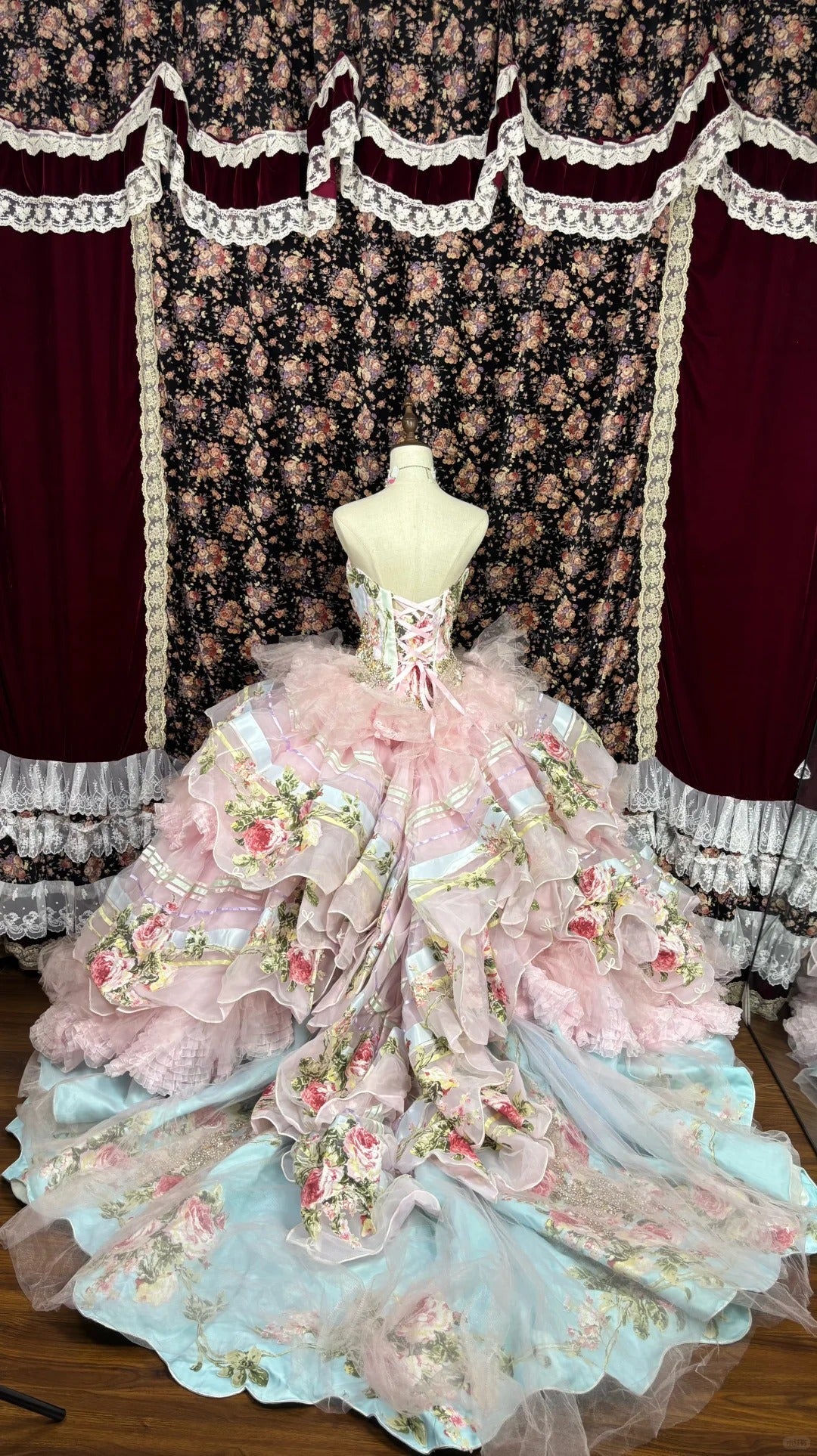 Vintage Pink Strapless Printed Layered Tulle Lace Trim Puffy Wedding Dress P2968