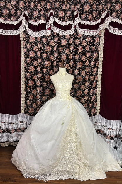 Gentle Princess Strapless Lace Flower Beaded Tulle Floor-Length Wedding Dress P2972