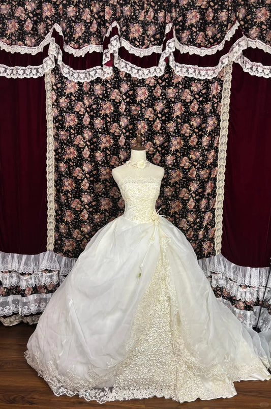 Gentle Princess Strapless Lace Flower Beaded Tulle Floor-Length Wedding Dress P2972