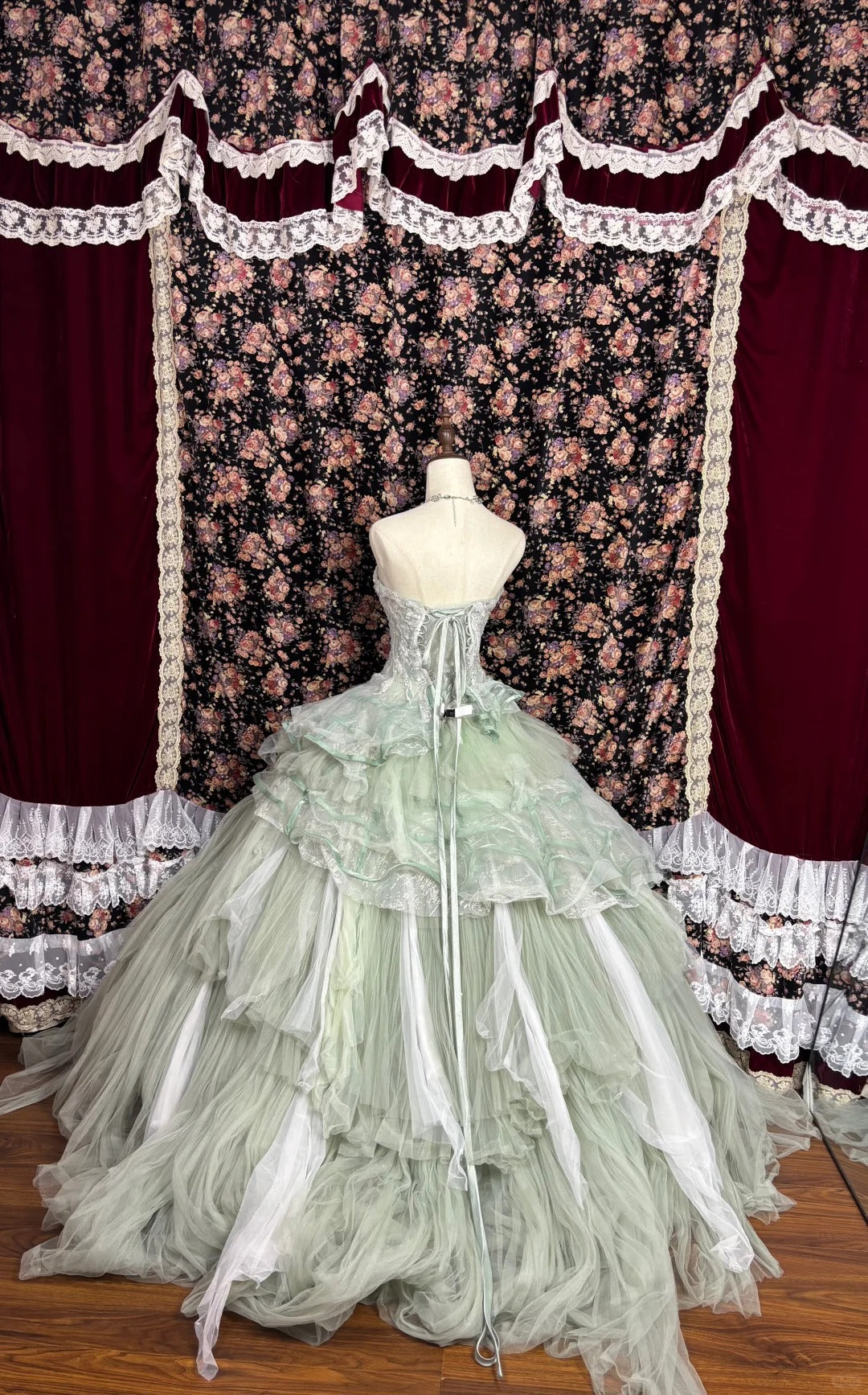 Flowy Light Green Bandeau Layered Tulle Wedding Dress P2978