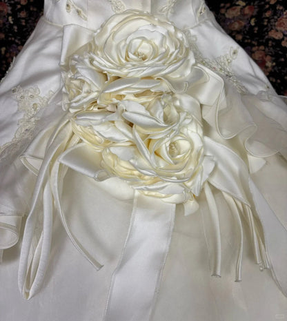 Vintage White Thick Satin Tulle Strap Three-Dimensional Flower Trailing Wedding Dress P2981