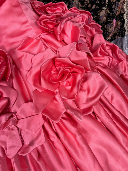 Gorgeous Eustoma Strapless Thick Satin Wedding Dress with Train P2983