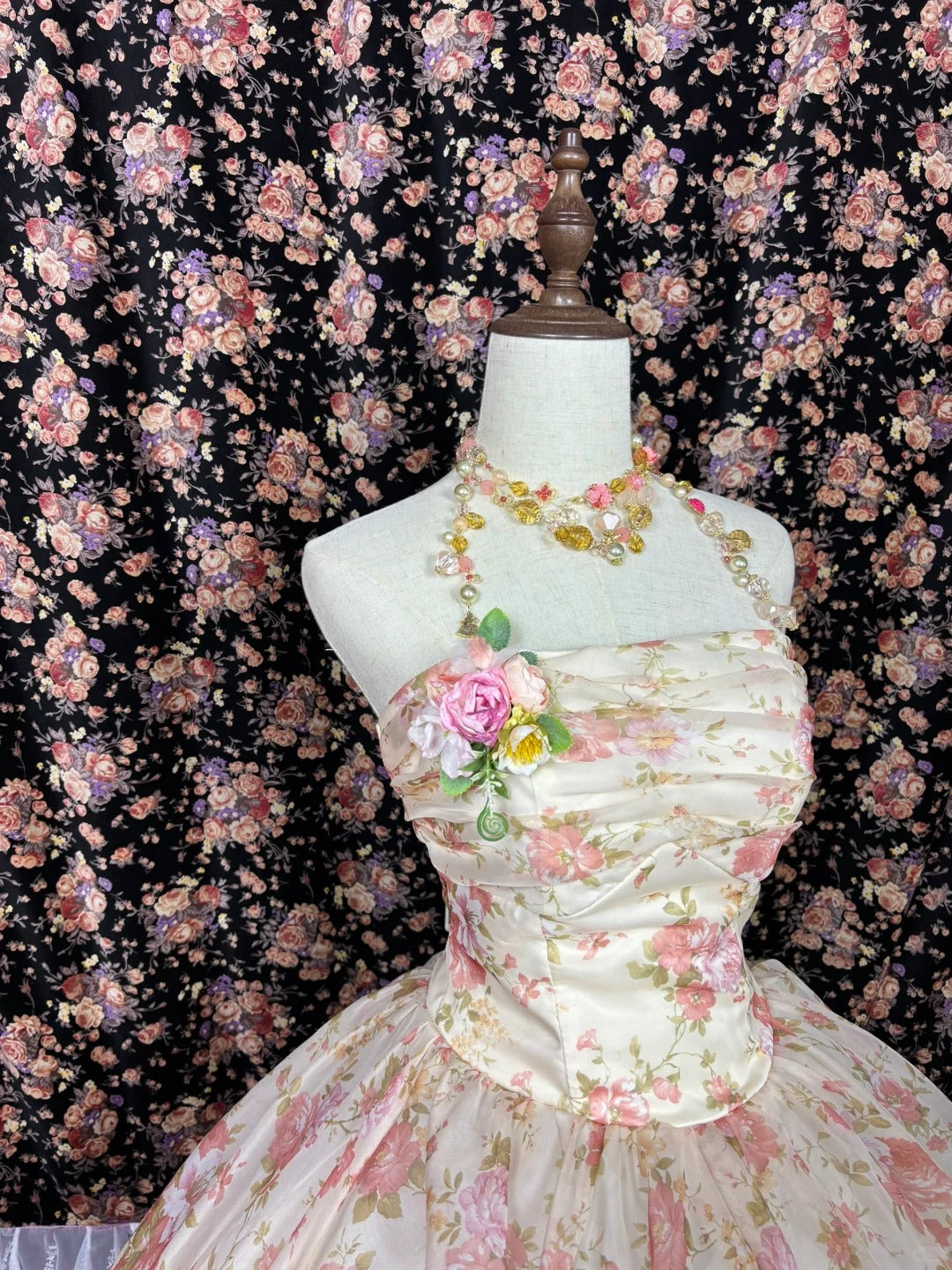 Super Fairy Rose Manor Full Flower Stem Strapless Floor-Length Wedding Dress P2995