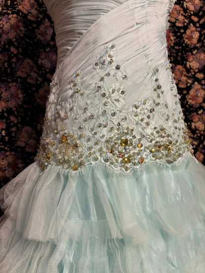 Elegant and gentle mint green heart-shaped collar beaded cake multi-layered tulle wedding dress P3002