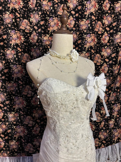 Elegant sweetheart neckline dark pattern beaded patchwork white mermaid wedding dress P3009