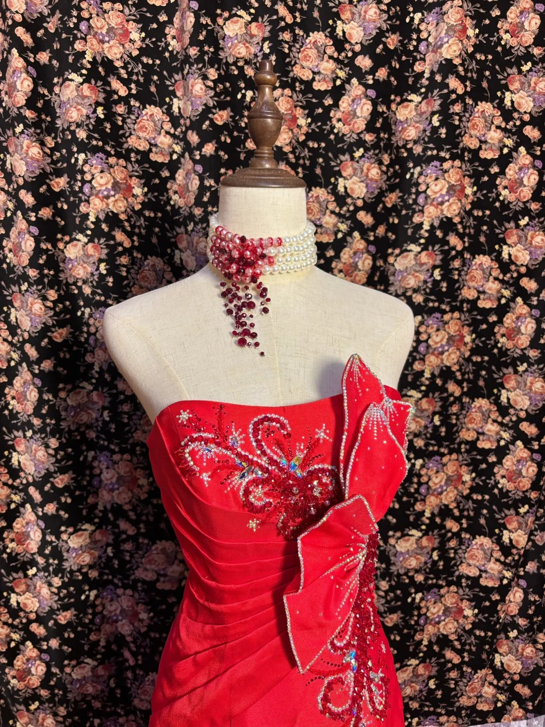 Beautiful red tube top beaded butterfly skirt mermaid wedding dress P3022