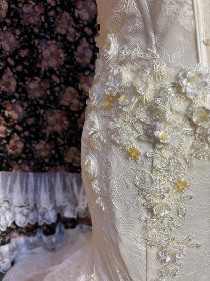 Elegant Sweetheart Neckline Herringbone Embroidery Floral Tulle Wedding Dress P3027