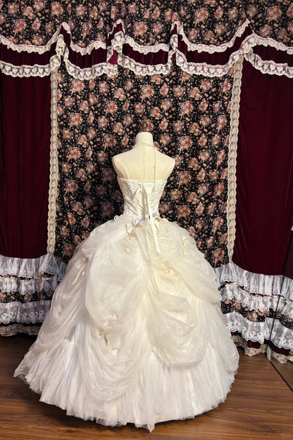 White heart-shaped collar bow beaded cake skirt wedding dress P3029