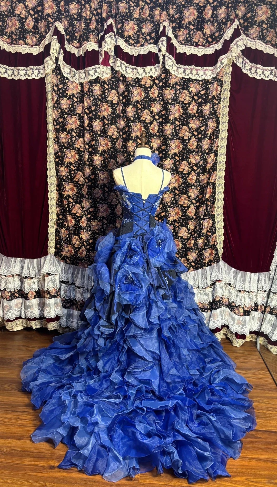 Dreamy Blue Embroidered Satin Tulle Big Wave Skirt Trailing Wedding Dress P3035