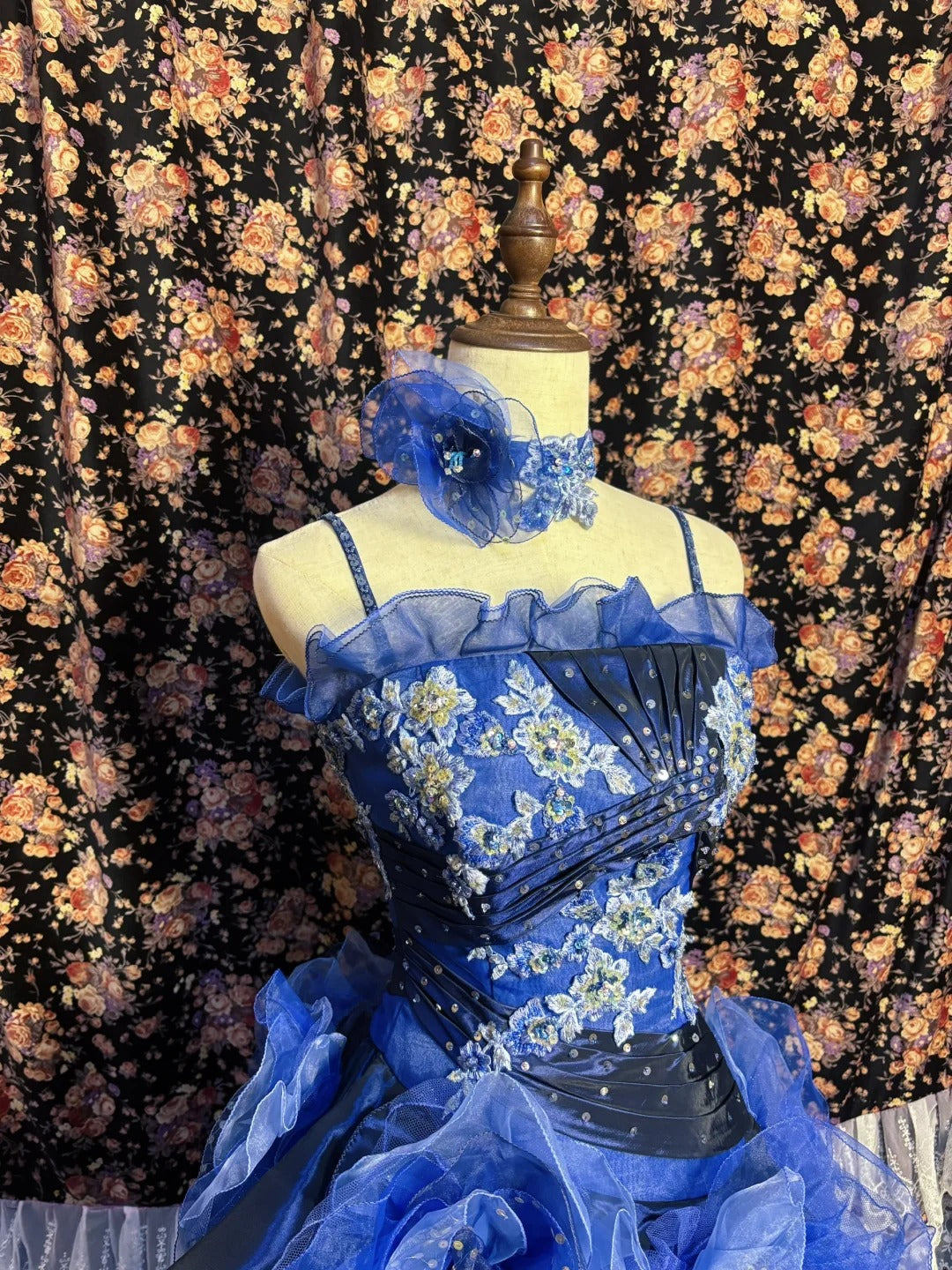 Dreamy Blue Embroidered Satin Tulle Big Wave Skirt Trailing Wedding Dress P3035