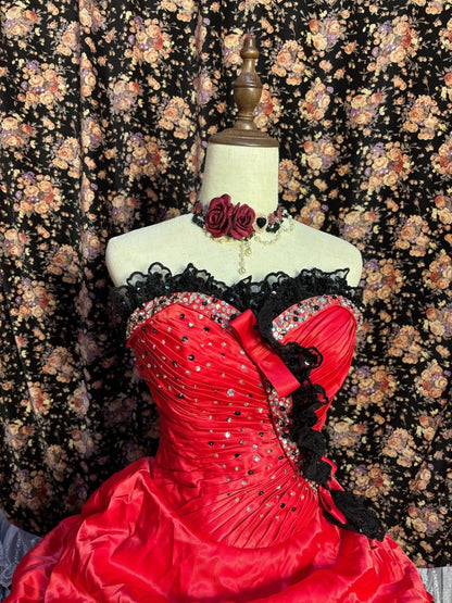 Gorgeous Tomato Red Thick Satin Black Lace Irregular Skirt Wedding Dress P3037