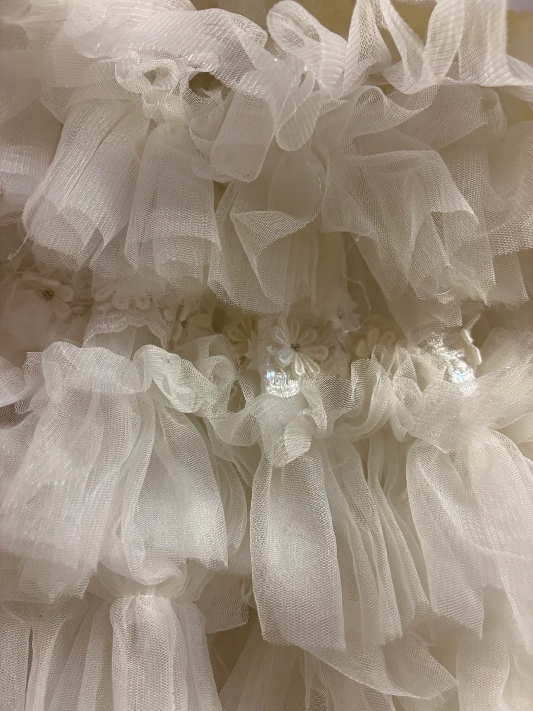 Princess Heavy White Tube Top Three-Dimensional Flower Irregular Skirt Wedding Dress P3050