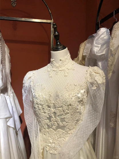 Vintage Champagne High Neck Lace Long Sleeve Buttoned Satin Floor-Length Wedding Dress P3057