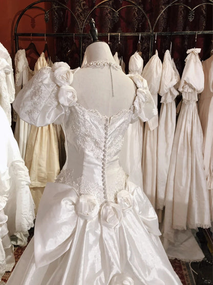 Vintage Elegant White Satin Beaded Rose Puff Sleeve Floor-Length Wedding Dress P3058