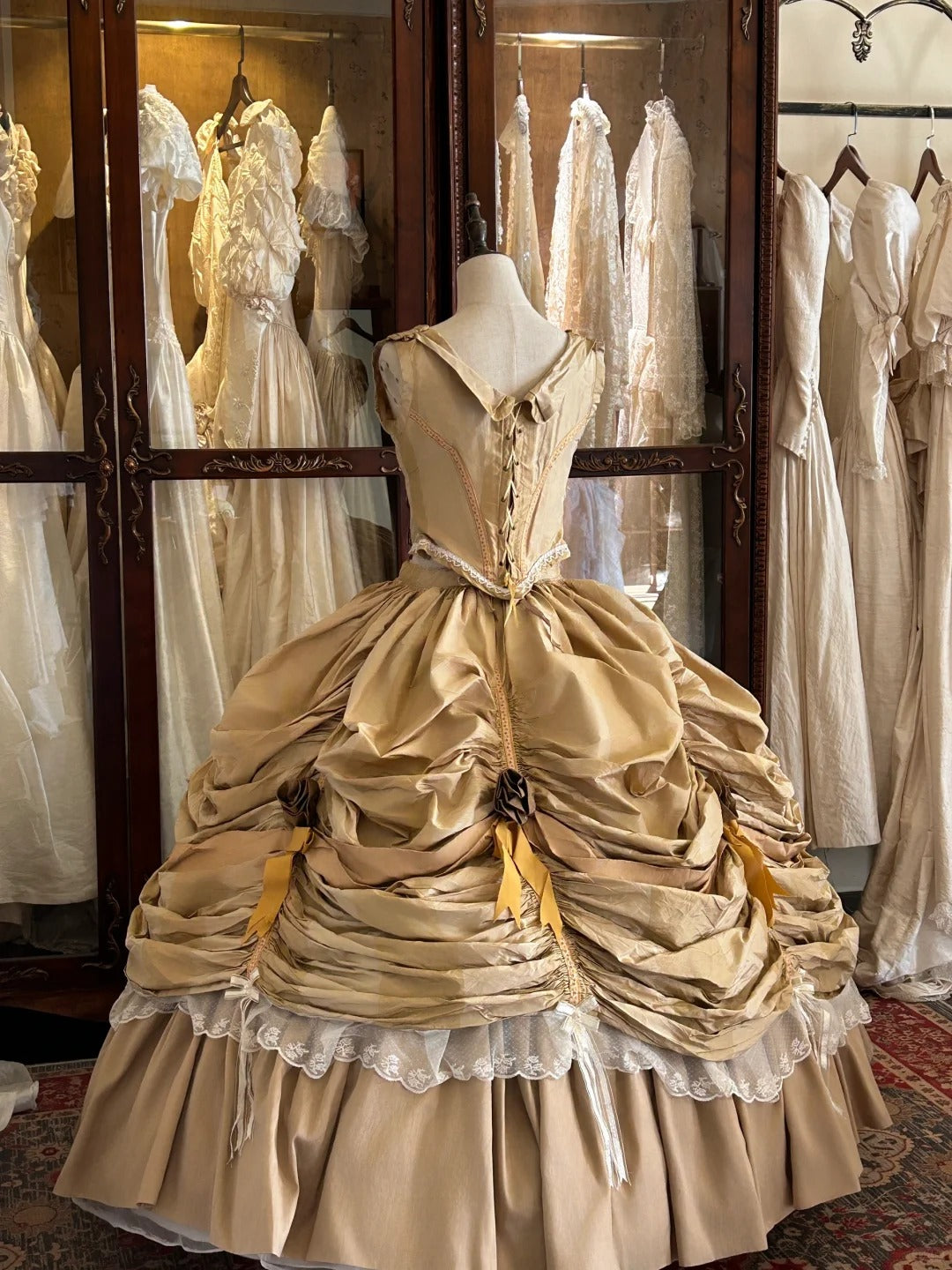 Princess Gold Rose Herringbone Waist Beaded Pleated Skirt Wedding Dress P3060