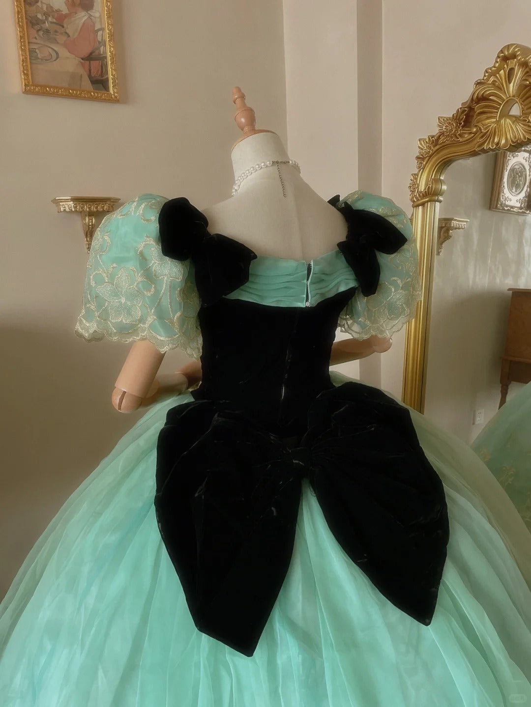 Fresh aqua velvet with one-shoulder tulle braided lace puffy skirt wedding dress P3072