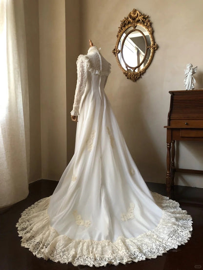 Retro high collar long sleeve lace patchwork gentle trailing wedding dress P3077
