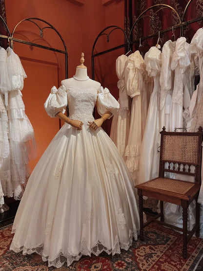 Simple One Shoulder Butterfly Sleeve Satin Lace Hem Wedding Dress P3082