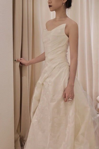 Chic asymmetric bust satin tulle wedding dress with slit skirt P3086