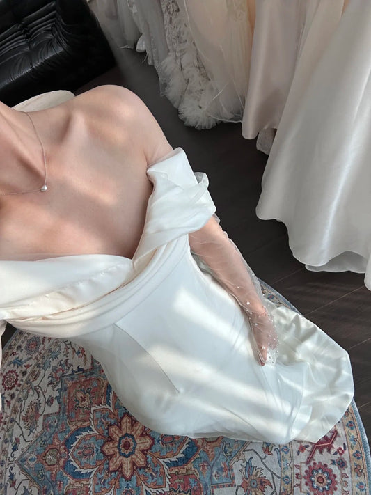 Elegant One Shoulder Satin Mermaid Train Wedding Dress P3088