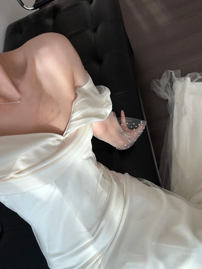 Elegant One Shoulder Satin Mermaid Train Wedding Dress P3088