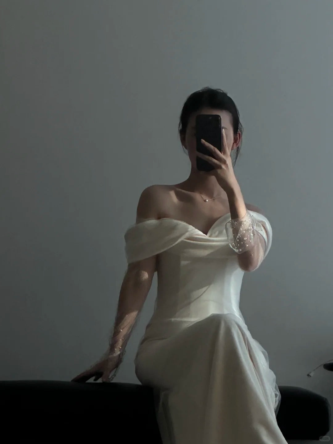 Elegant One Shoulder Satin Mermaid Train Wedding Dress P3088