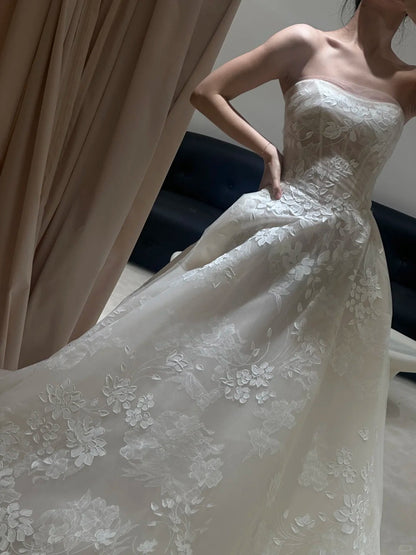 Gentle tube top lace pattern simple wedding dress P3095