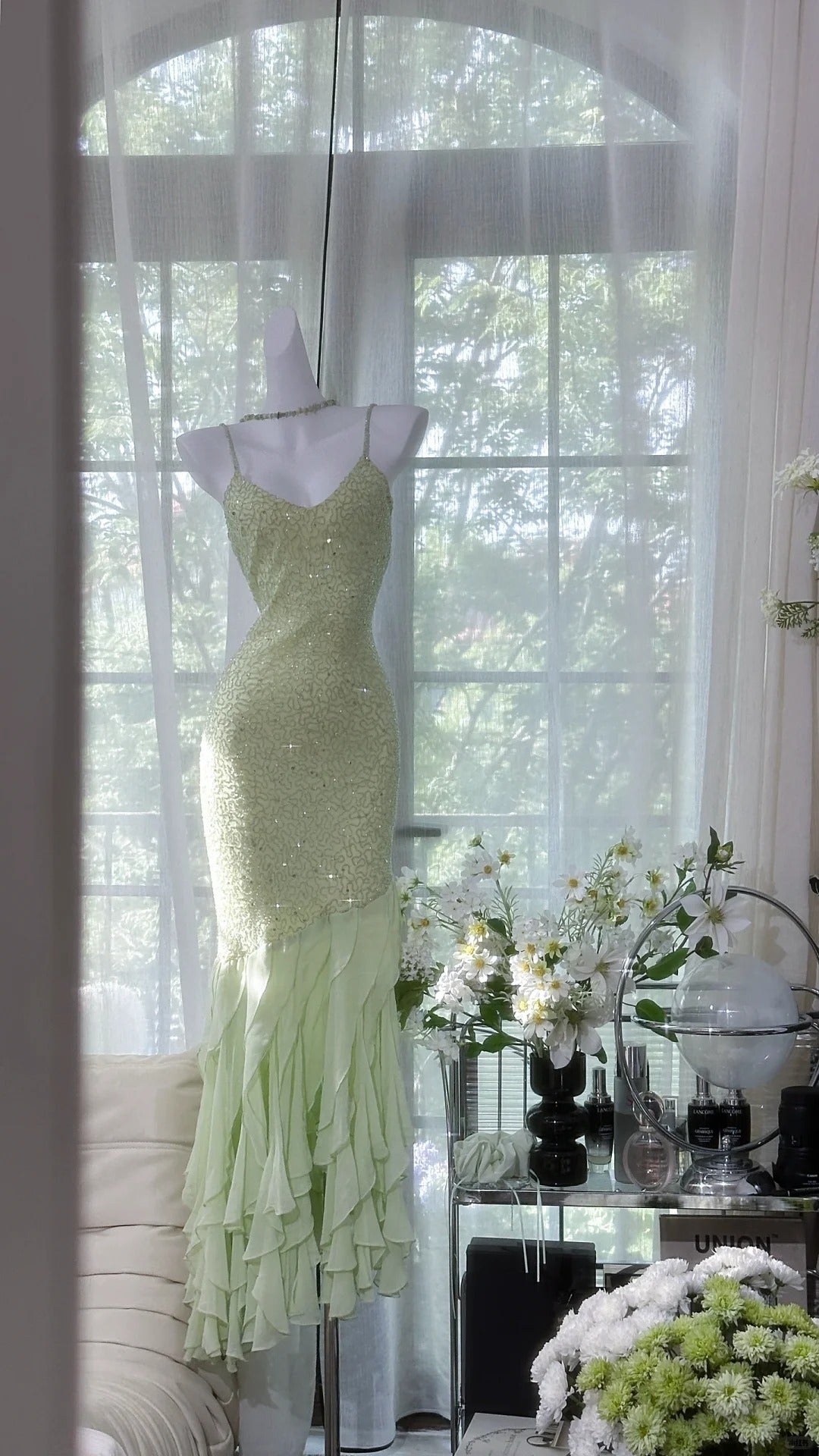 Fresh Green Beaded Chiffon Ruffled Prom Dress P3263
