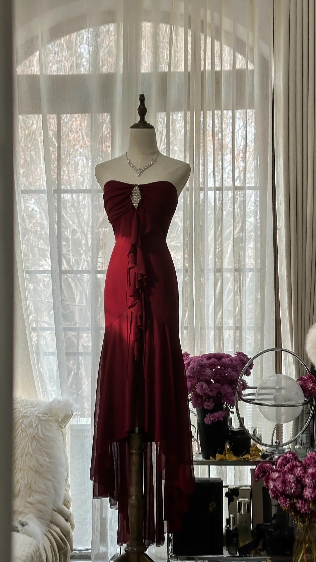 Stunning Burgundy Strapless Chiffon Mermaid Long Prom Dress P3336