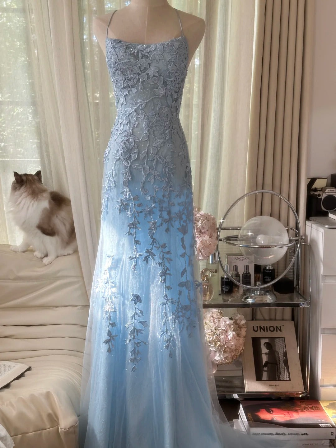 Vintage Light Blue Lace Beaded Open Back Short Train Prom Dress P3352