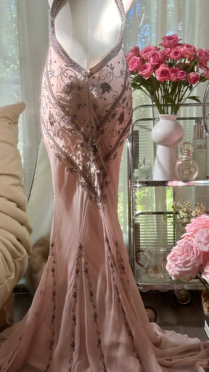 Retro Pink Halterneck V-neck Open Back Beaded Chiffon Long Prom Dress P3356