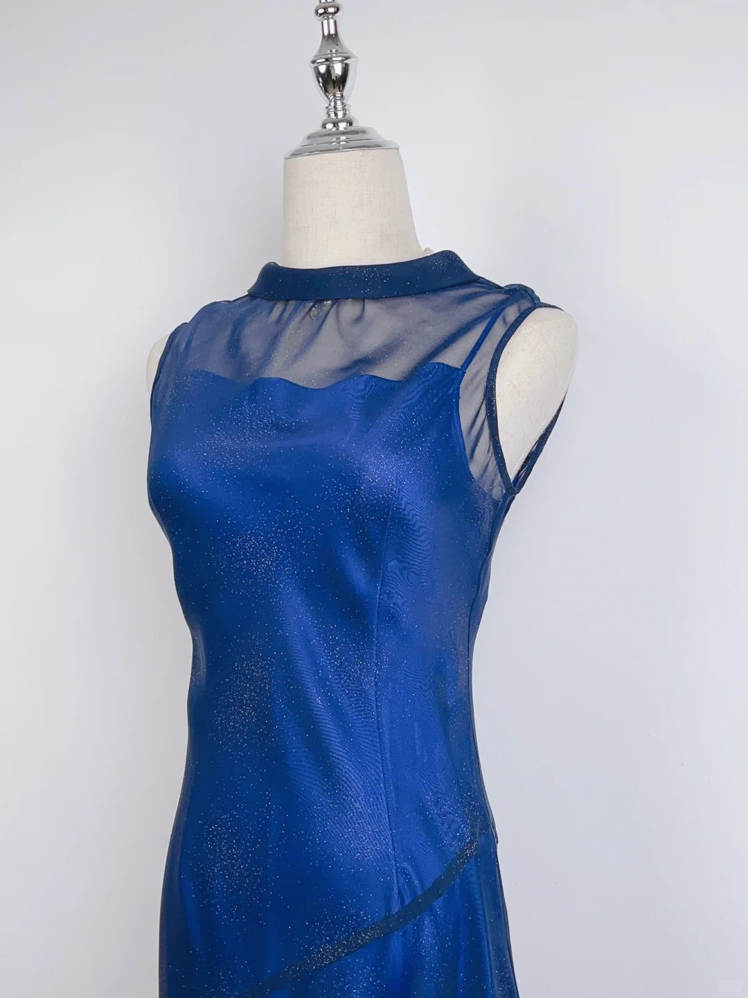 Elegant Starry Blue Round Neck Sparkling Prom Dress P3373