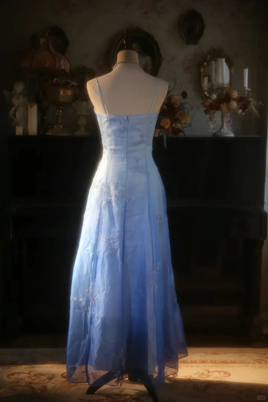 Vintage Gradient Blue Spaghetti Strap Beaded Tulle Long Prom Dress P3427