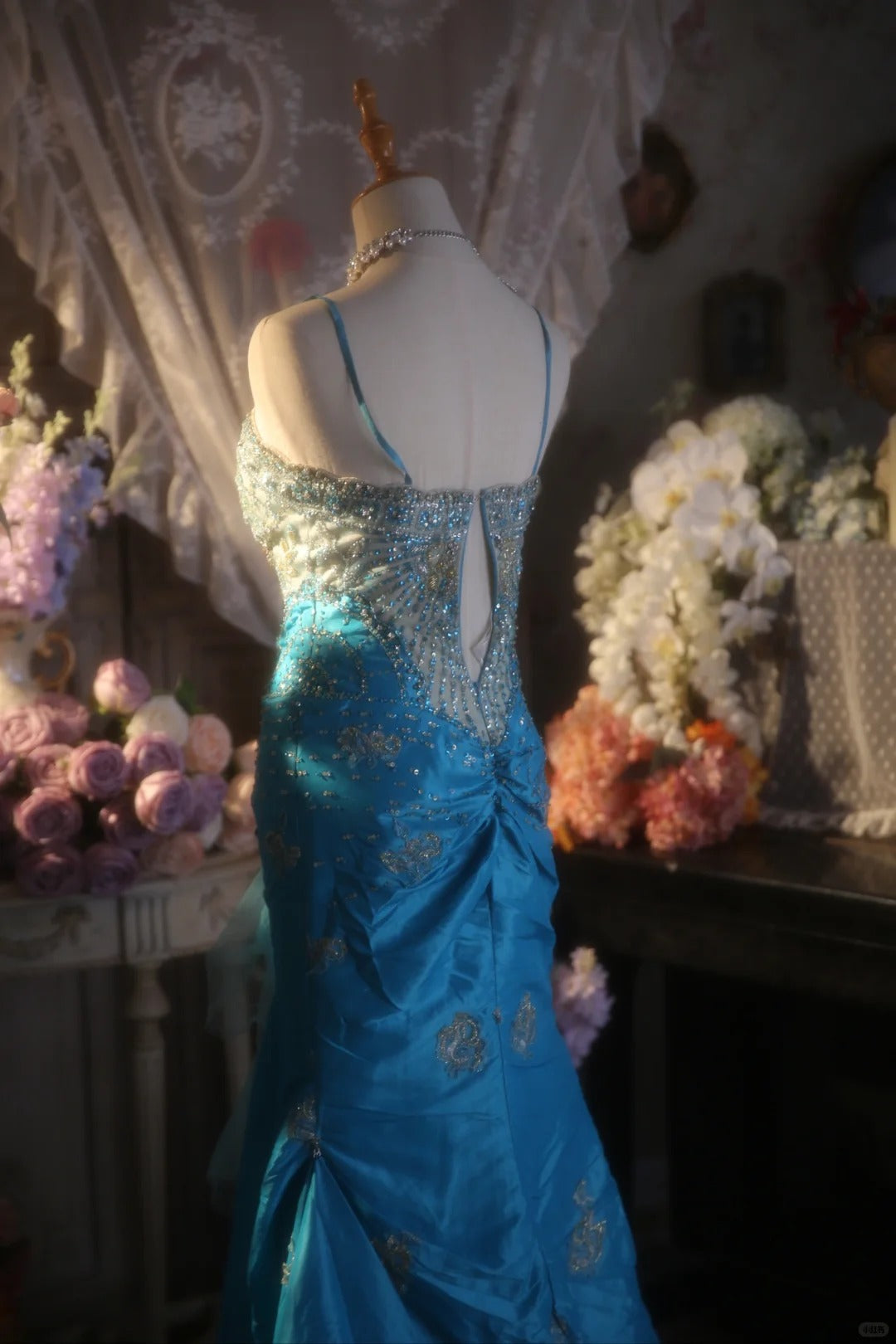 Vintage Beaded Strapless Blue Satin Gold Embroidery Train Prom Dress P3430