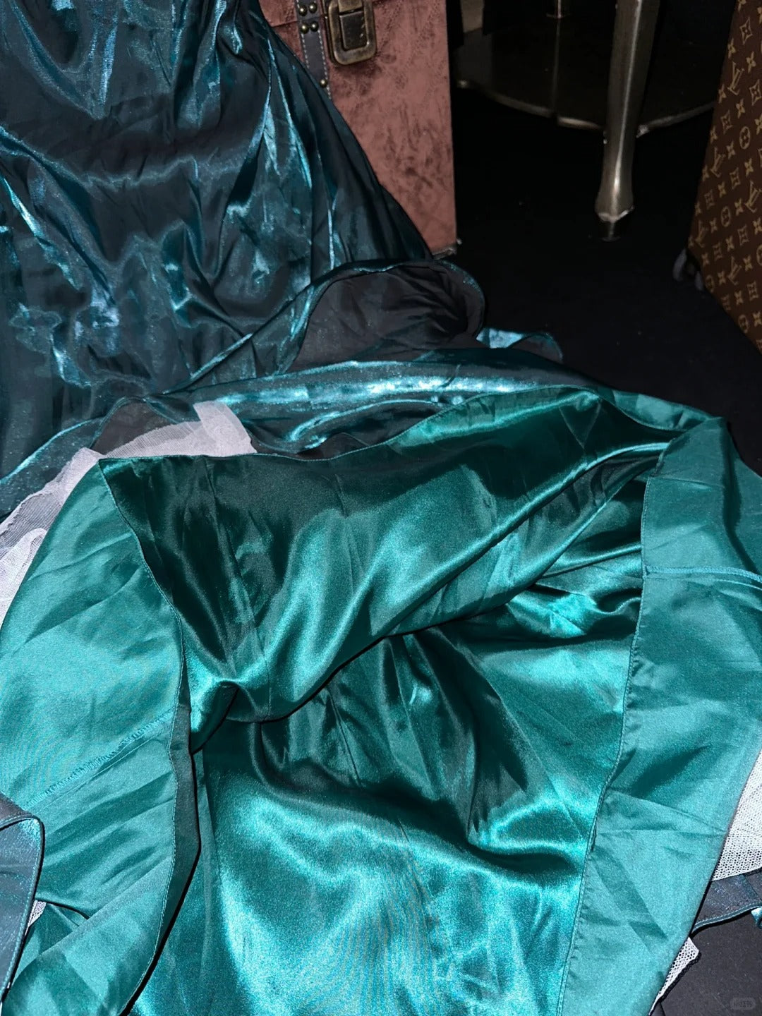 Chic Dark Green Strapless Herringbone Satin Prom Dress P3446