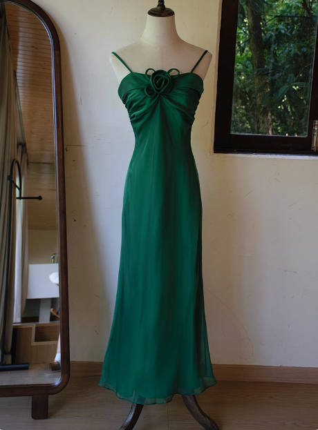 Vintage Dark Green Strapless Slim Fit Elegant Prom Dress P3470