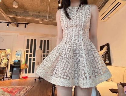Sweet White Lace Sleeveless Daisy A-Line Mini 16th Birthday Homecoming Dress P3511