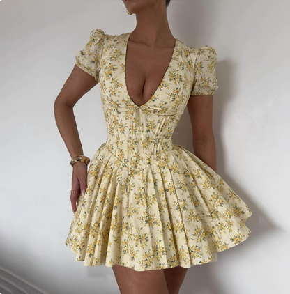 Sweet Floral Bubble Short Sleeves Sexy V-neck Waist A-line 17th Birthday Homecoming Dress P3543