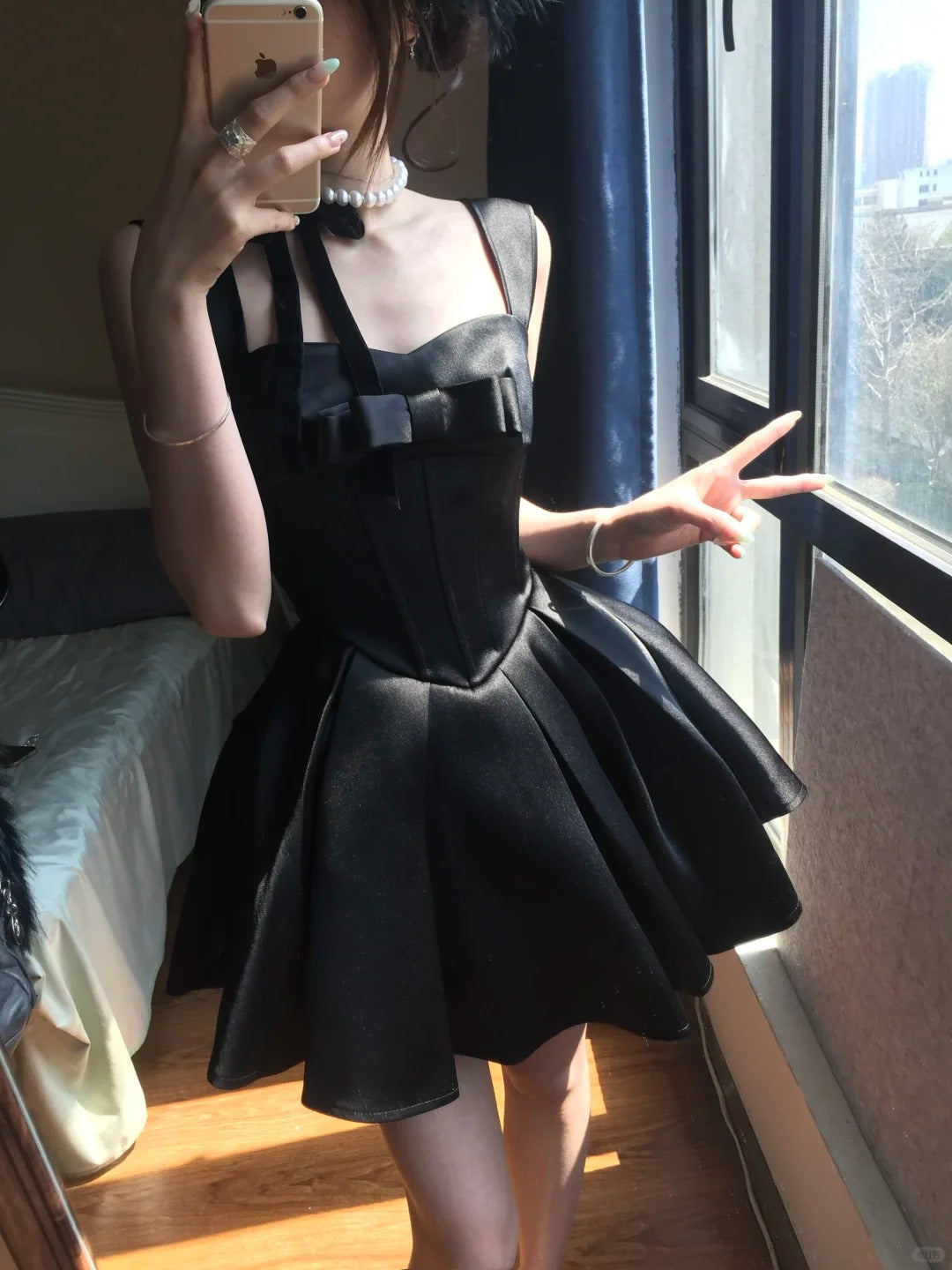 Cute Black Satin Bow A-Line Mini 17th Birthday Homecoming Dress P3582