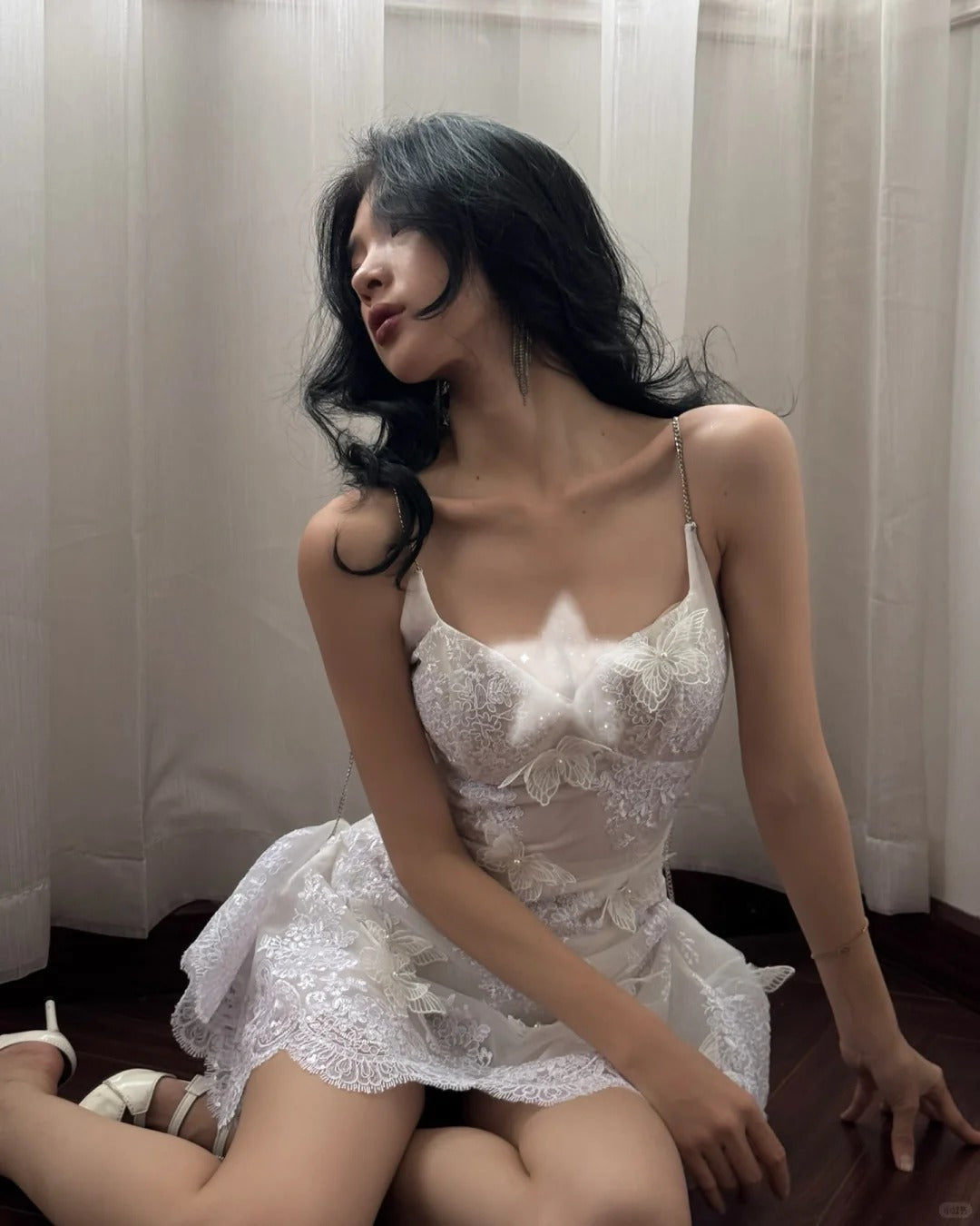 Elegant White Suspender V-neck Lace Three-dimensional Butterfly 17th Birthday Homecoming Dress P3585