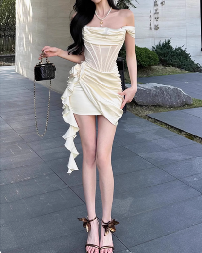 Sweet Satin Off-the-shoulder Hip-wrapped Herringbone 17th Birthday Homecoming Dress P3627
