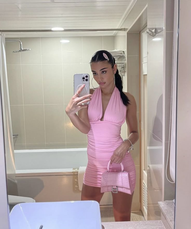 Cute Halterneck Sleeveless Pink Hip-hugging 17th Birthday Homecoming Dress P3633