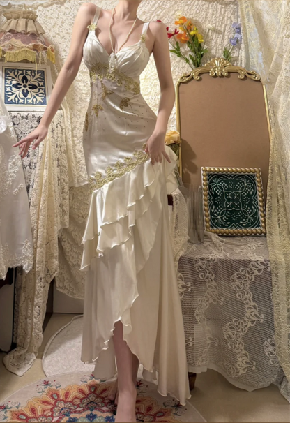 Vintage Beaded Satin V-Neck Ruffle Mermaid Prom Dress P3751